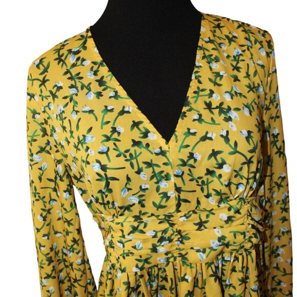 CLEARANCE SALE Boohoo Dress Yellow Floral Long Sleeve CUTE, Size 6 Pre-Loved - Picture 5 of 11